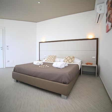 B&B Edonic Porto Cesareo Eksteriør billede